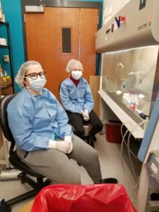 Bioengineering students Sienna Shacklette (left) and Clara Jones (right)