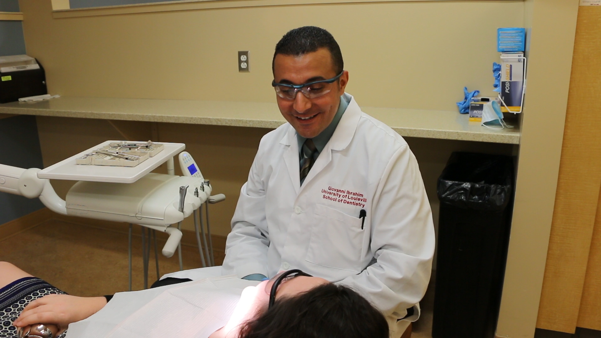 After serving in the NYPD, Giovanni Ibrahim went into dentistry to help people, and found his way to UofL.