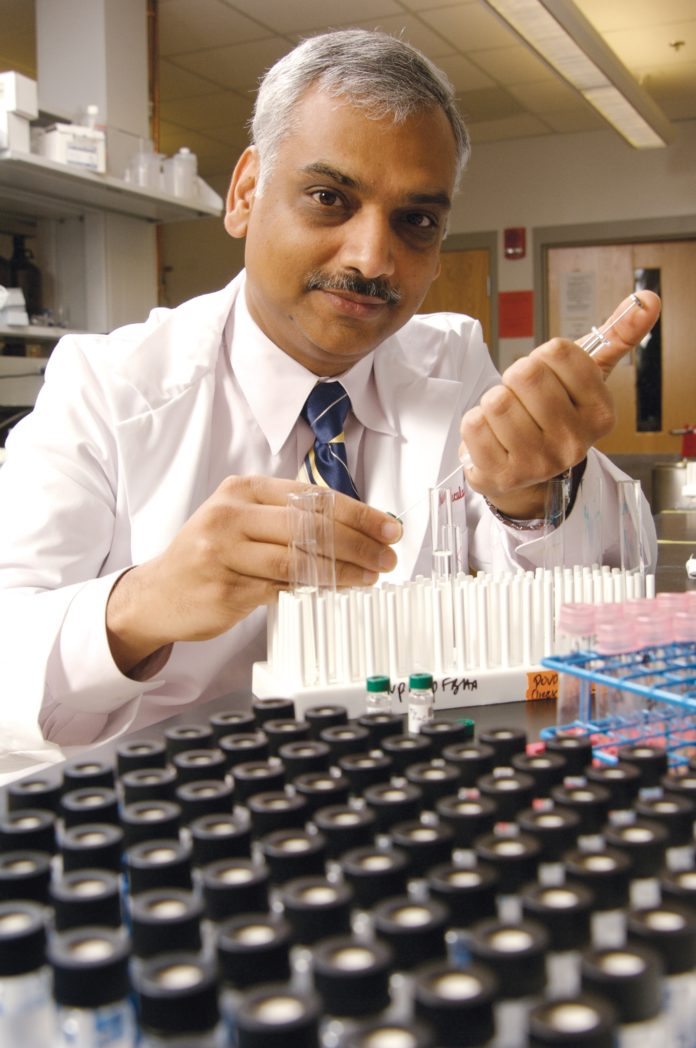 Aruni Bhatnagar in lab