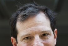 Scott Straus