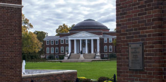 In 1947, UofL's seal was changed to read: "Chartered in 1798."