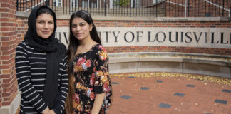 Mehwish and Maria Zaminkhan pose for a picture on UofL's campus.