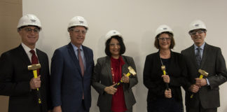 From left to right: Steve Trager, Mayor Greg Fischer, President Neeli Bendapudi, Anna Faul, Joe D'Ambrosio