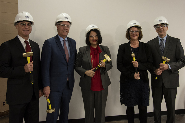 From left to right: Steve Trager, Mayor Greg Fischer, President Neeli Bendapudi, Anna Faul, Joe D'Ambrosio