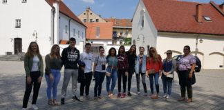 Mackenzie Burke (middle, striped shirt) and her fellow UofL students on an ISLP trip in Croatia, spring 2019.