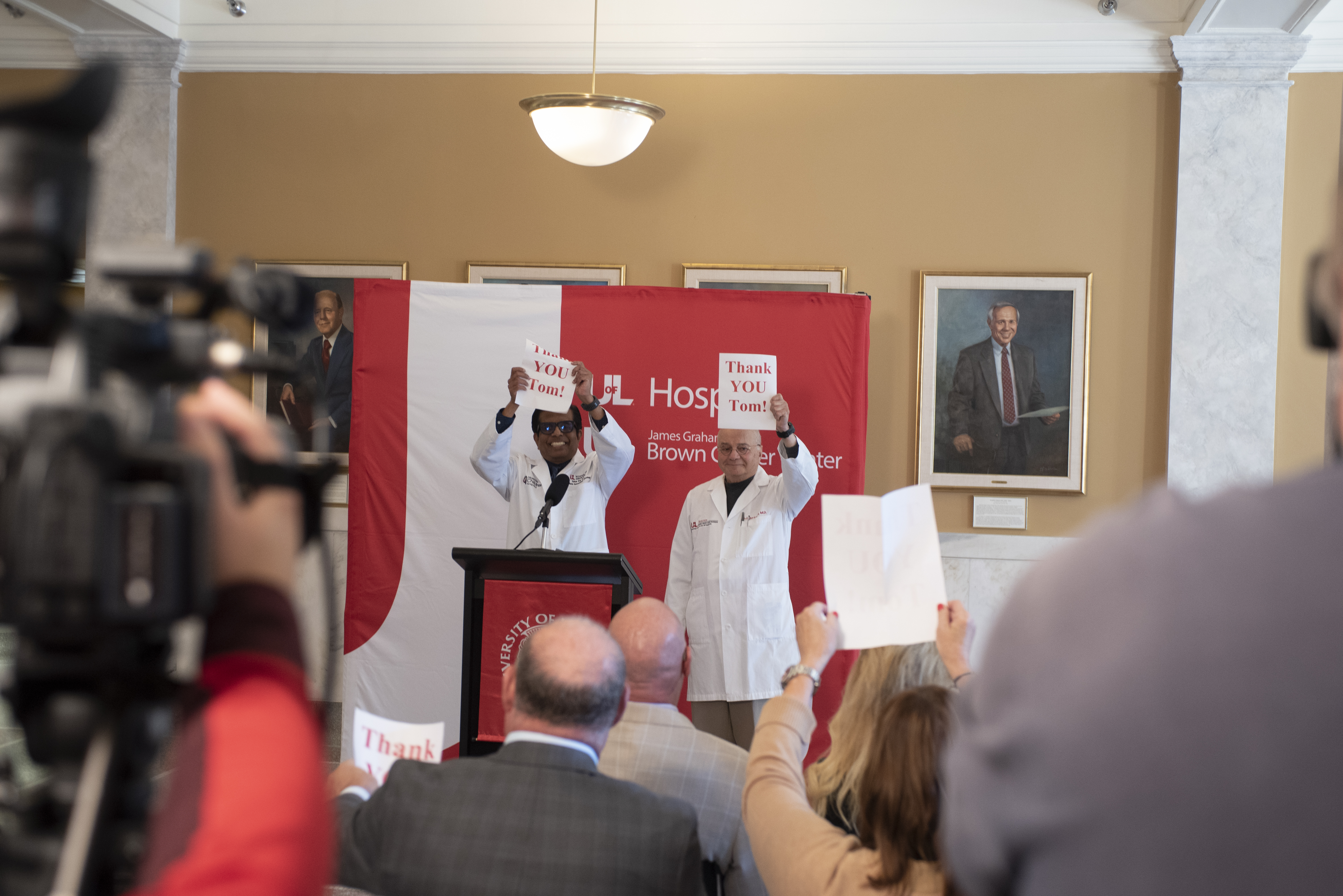 Louisville resident Thomas E. Dunbar has pledged $1 million to the University of Louisville to create a specialized center to provide chimeric antigen receptor positive T (CAR T) cell therapies to patients at the UofL James Graham Brown Cancer Center and other centers in Kentucky and the Midwest.
