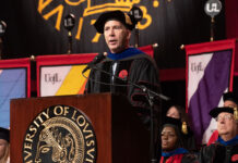 Kevin Nolan, president and CEO of GE Appliances, a Haier Company, addresses graduates at the May 2022 commencement exercises.